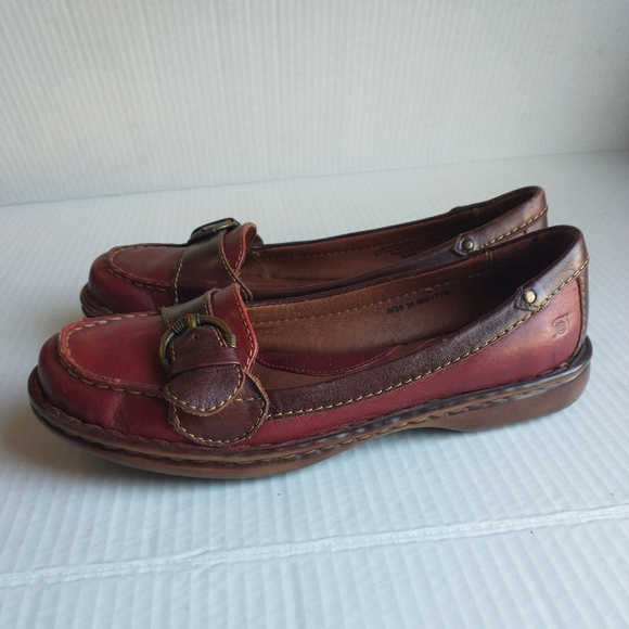 Born Women’s Slip On Loafers Size 8 Red Brown Buckle W51770 - Picture 4 of 9